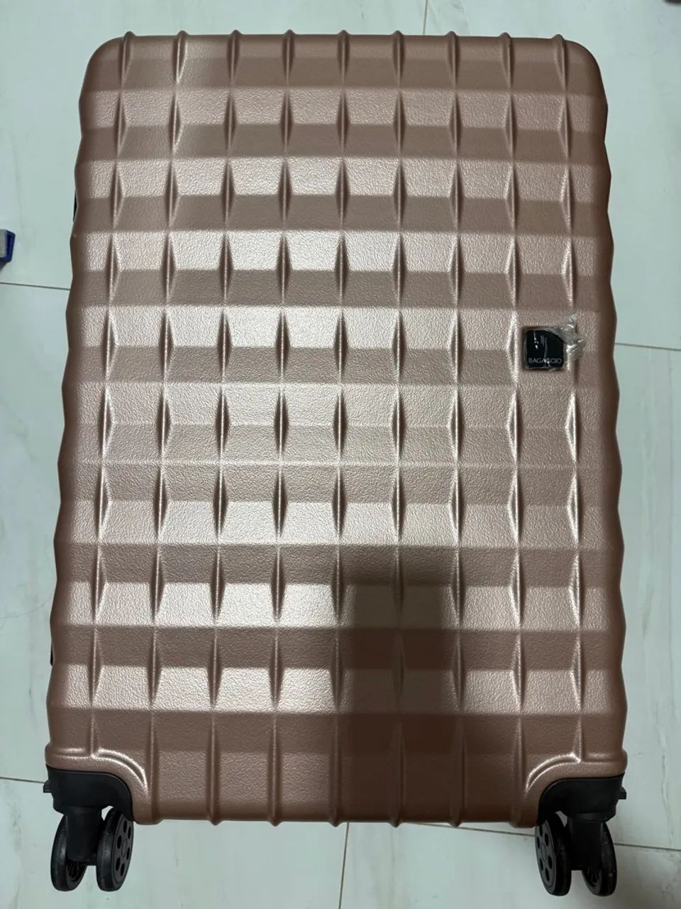 Mala ABS BAGAGGIO G R$ 450,00