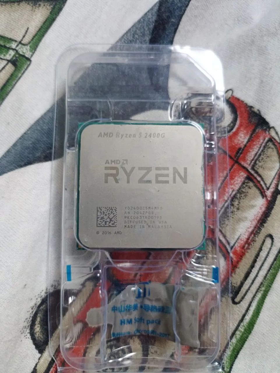Processador AMD Ryzen 5 2400G + pasta térmica 