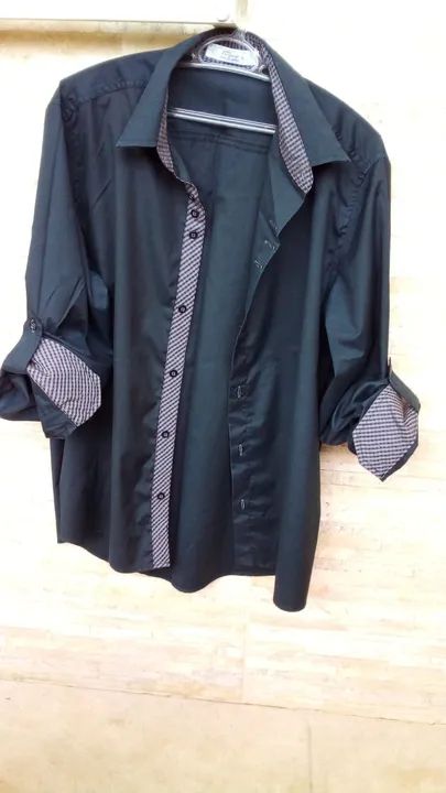 Camisa social preta G Osse manga longa e ajustável pra manga 3/4  - Foto 4