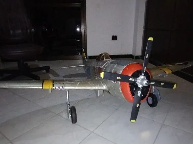 Aeromodelo P-47 thunderbolt (1,8 M de asa) - Foto 4