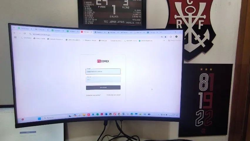 Monitor Gamer Mancer Valak Uz31 165hz Curvo 31.5 Pol 1ms (Usado)