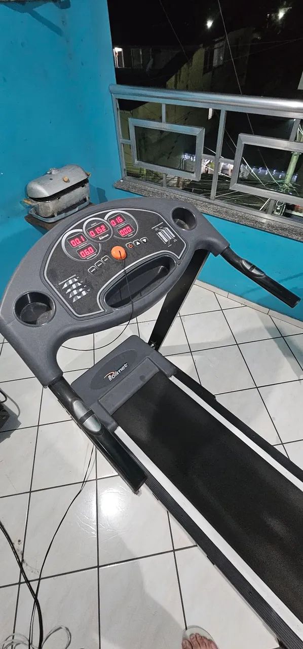 Esteira Ergométrica Elétrica Dobrável EP-16k 4 Programas Amortecedor 16km/h 120kg - Foto 6