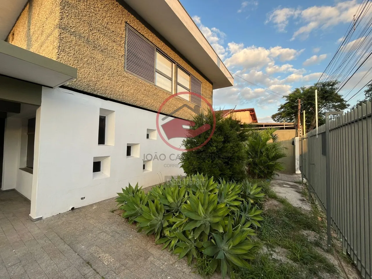 Alugo casa comercial - Centro, Taubaté- SP