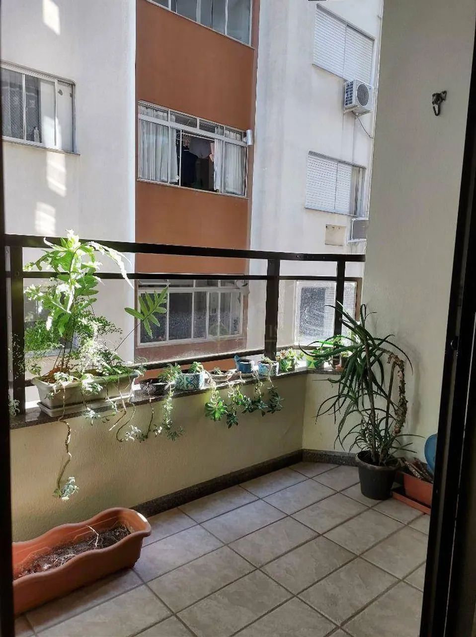 À venda | 134 m², sacada, dependência de empregada, 3 quartos e 1 vaga de garagem - Agronô - Foto 3