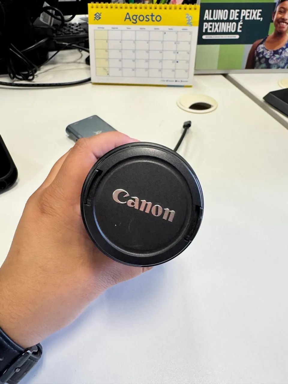 Lente Canon EF-S 55-250mm f/4-5.6 IS - Foto 4