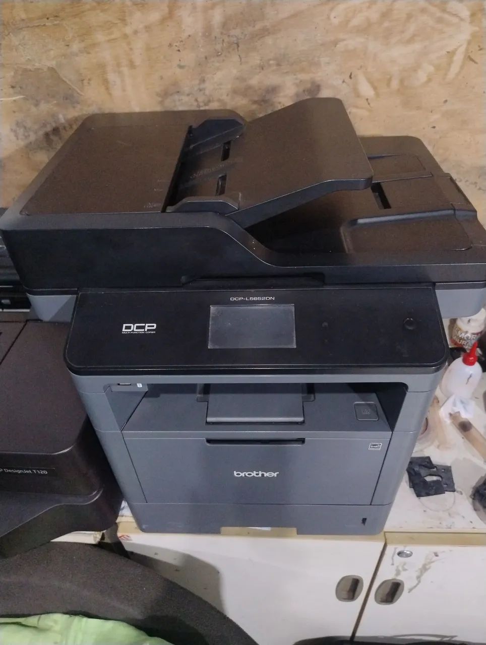 Vendo impressoras multifuncional marca brother dcp L 5652, sou técnico dou garantia 