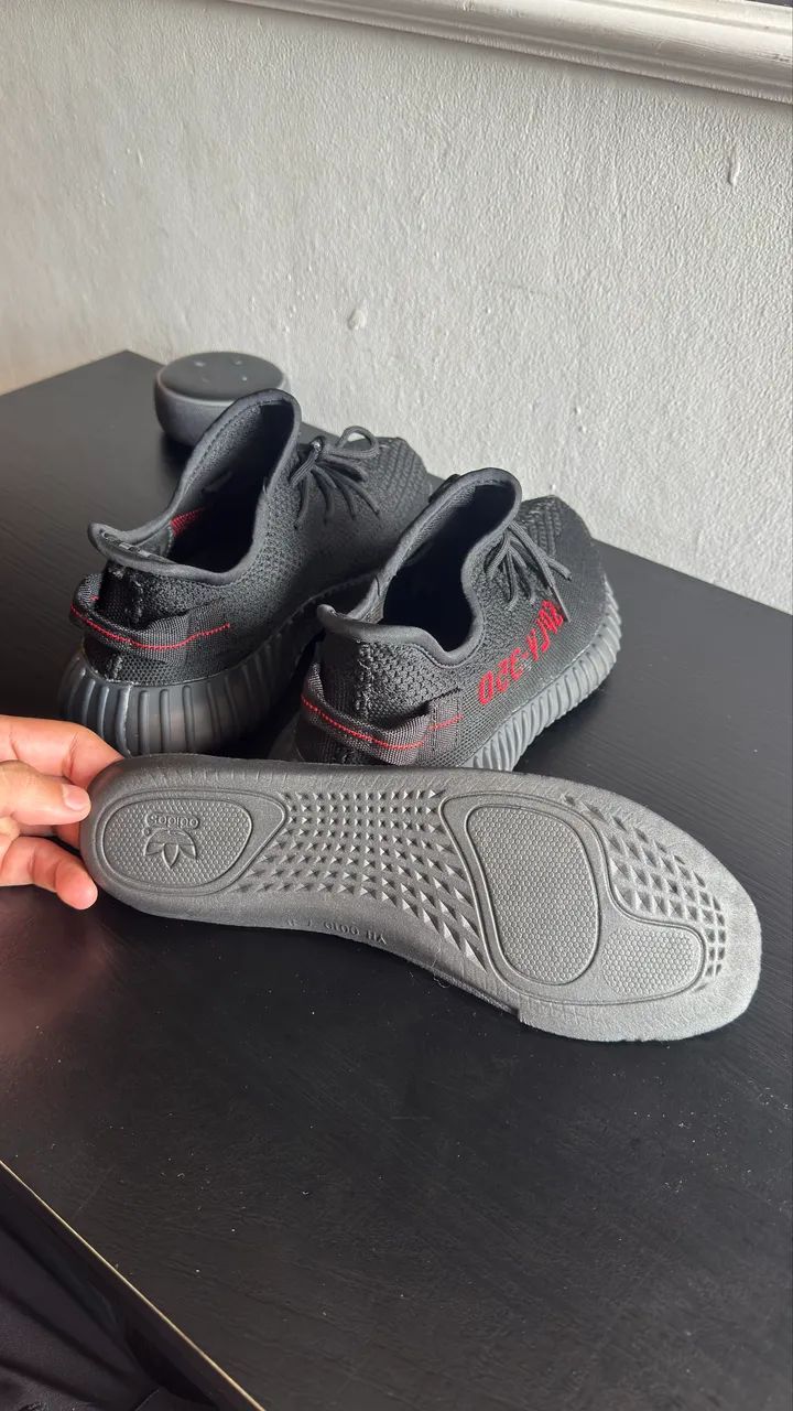 Adidas Yeezy Bred - Foto 5