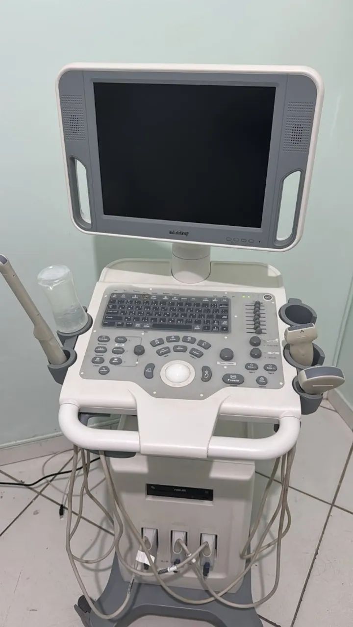 Aparelho de ultrassom - Foto 2