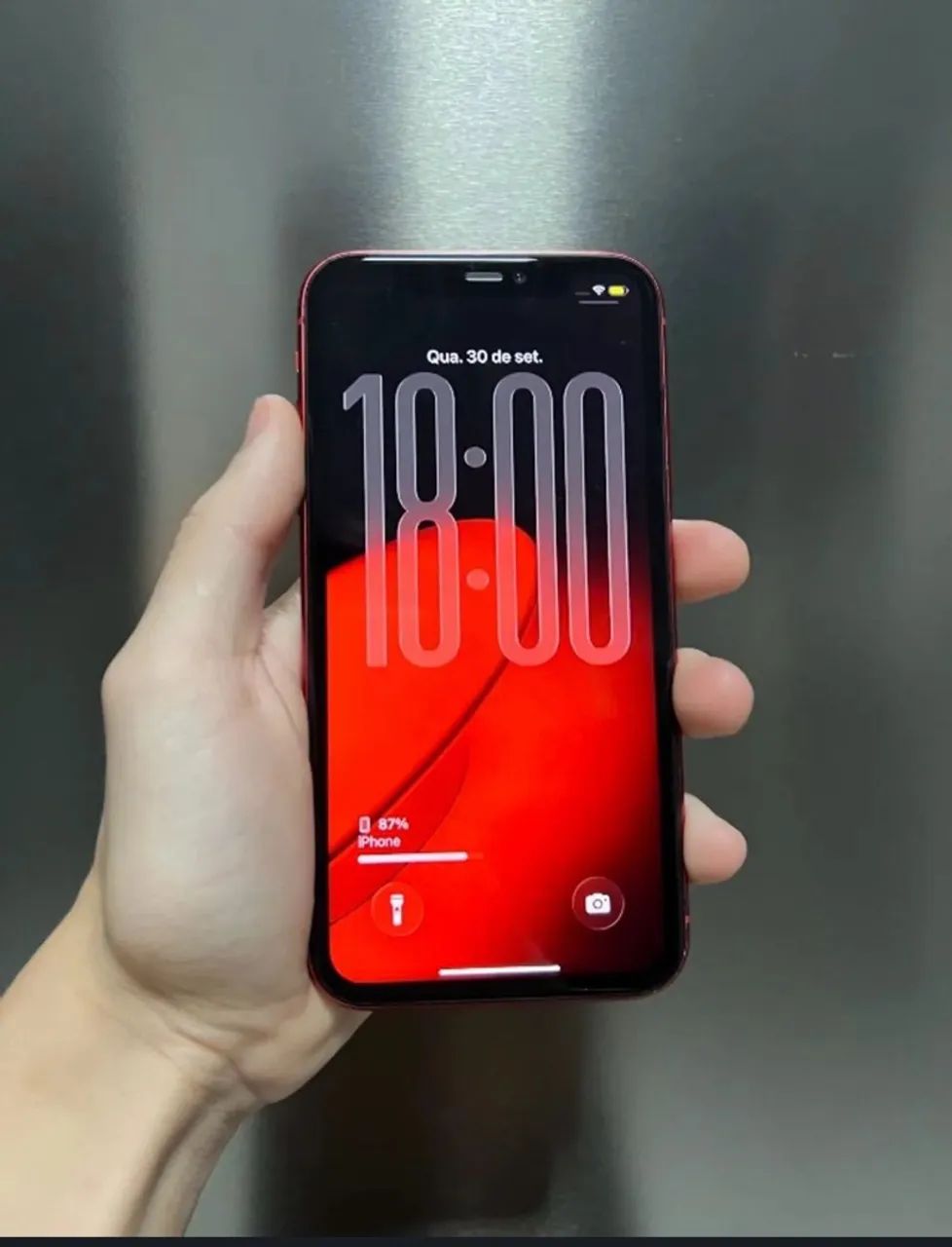 iPhone 11 Vermelho  - Foto 2
