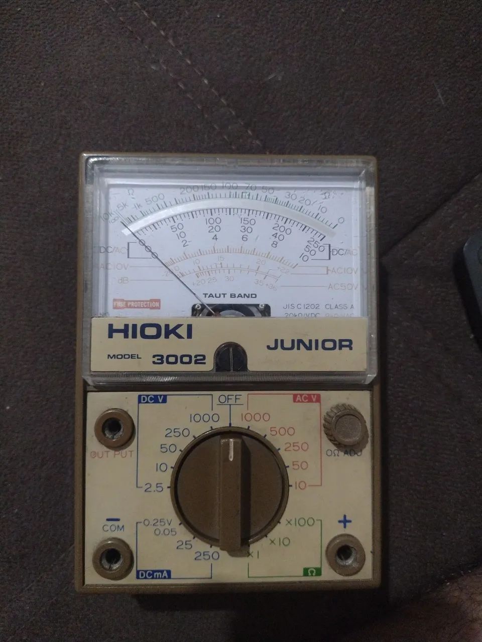 Multímetro hioki 3002