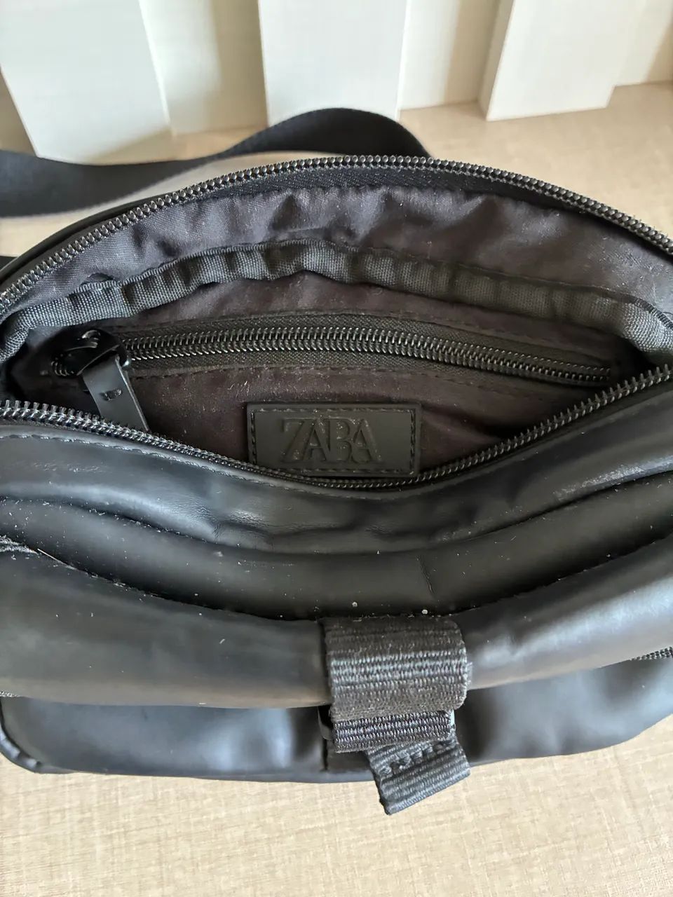 Bolsa Transversal Zara Preta - Foto 5
