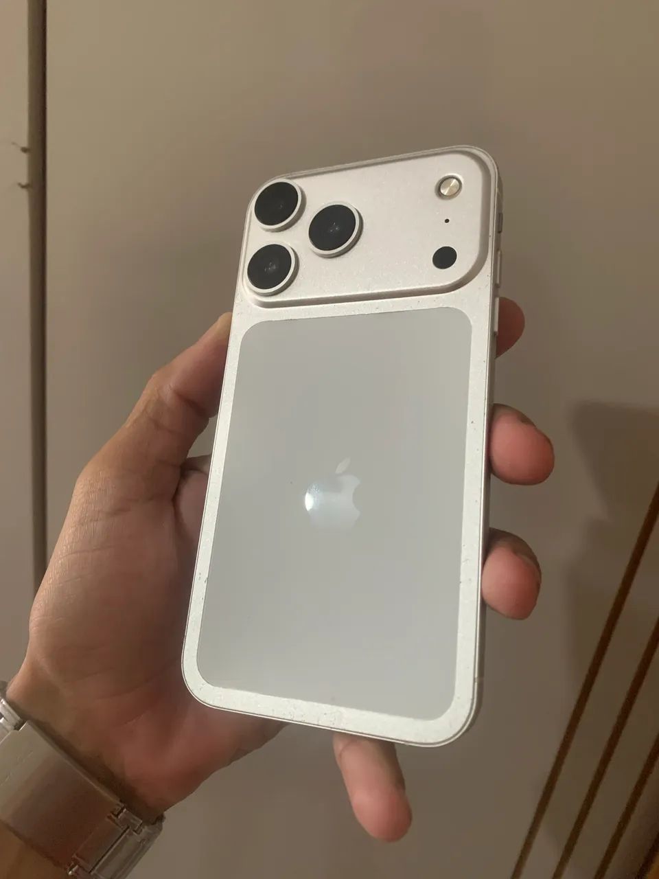iPhone 11 transformado 17 pro  - Foto 3
