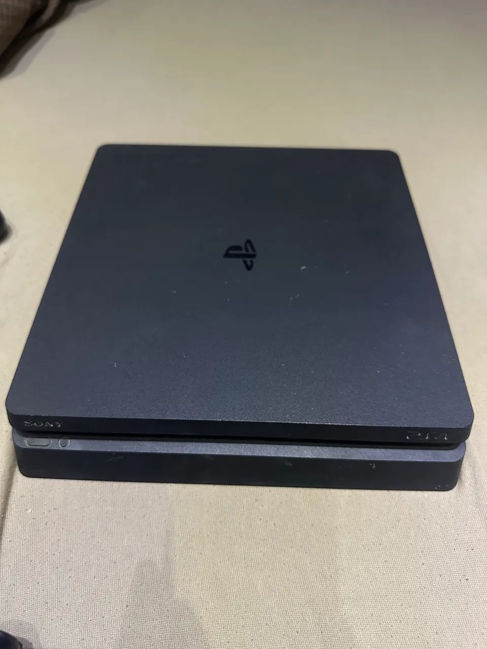 VENDO PS4 OU TROCO POR PS5 - Foto 2