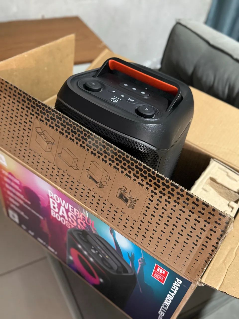Caixa JBL Partybox