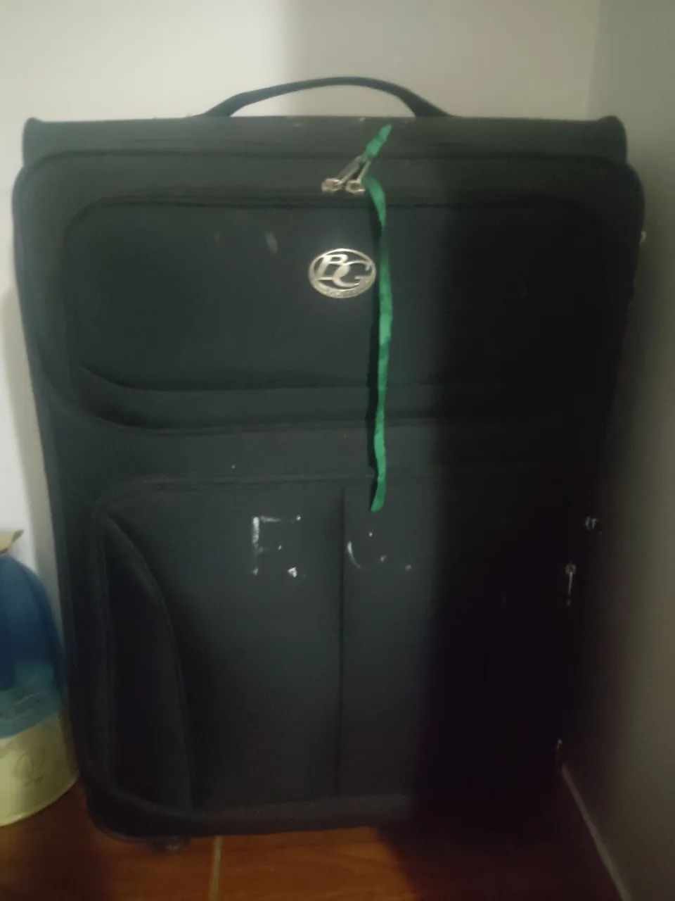 Mala grande preta