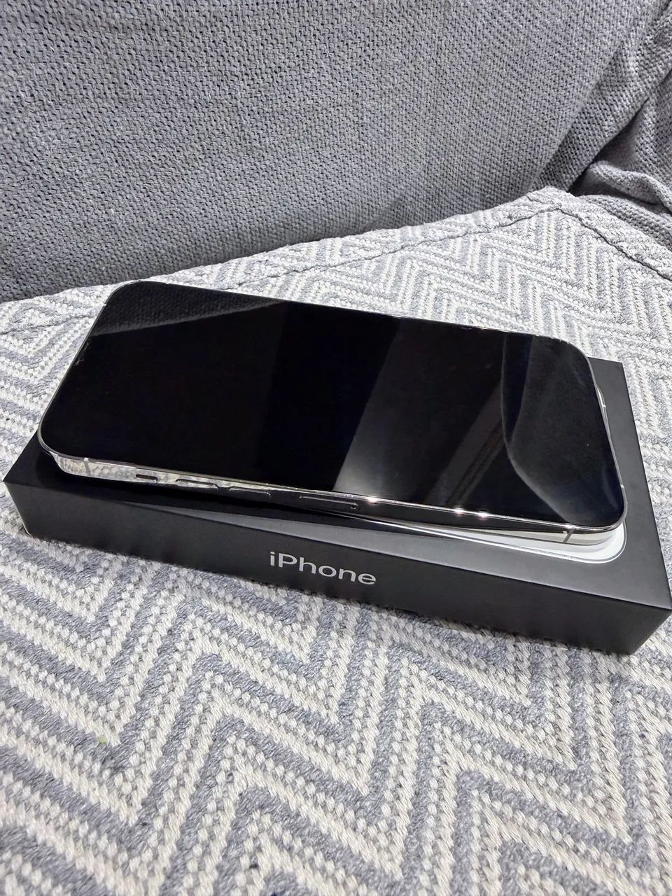 iPhone 13 Pro Max 256gb com caixa e nota fiscal - Celulares e