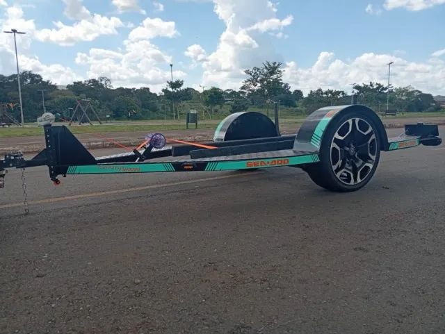 "Carretinha pra jet ski nova  " 