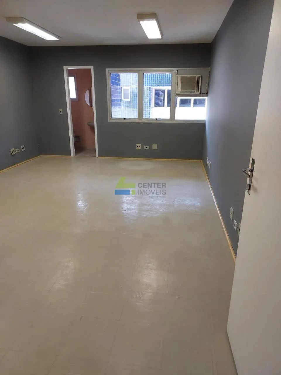 Otima sala comercial a 200m do metro jabaquara - Foto 2