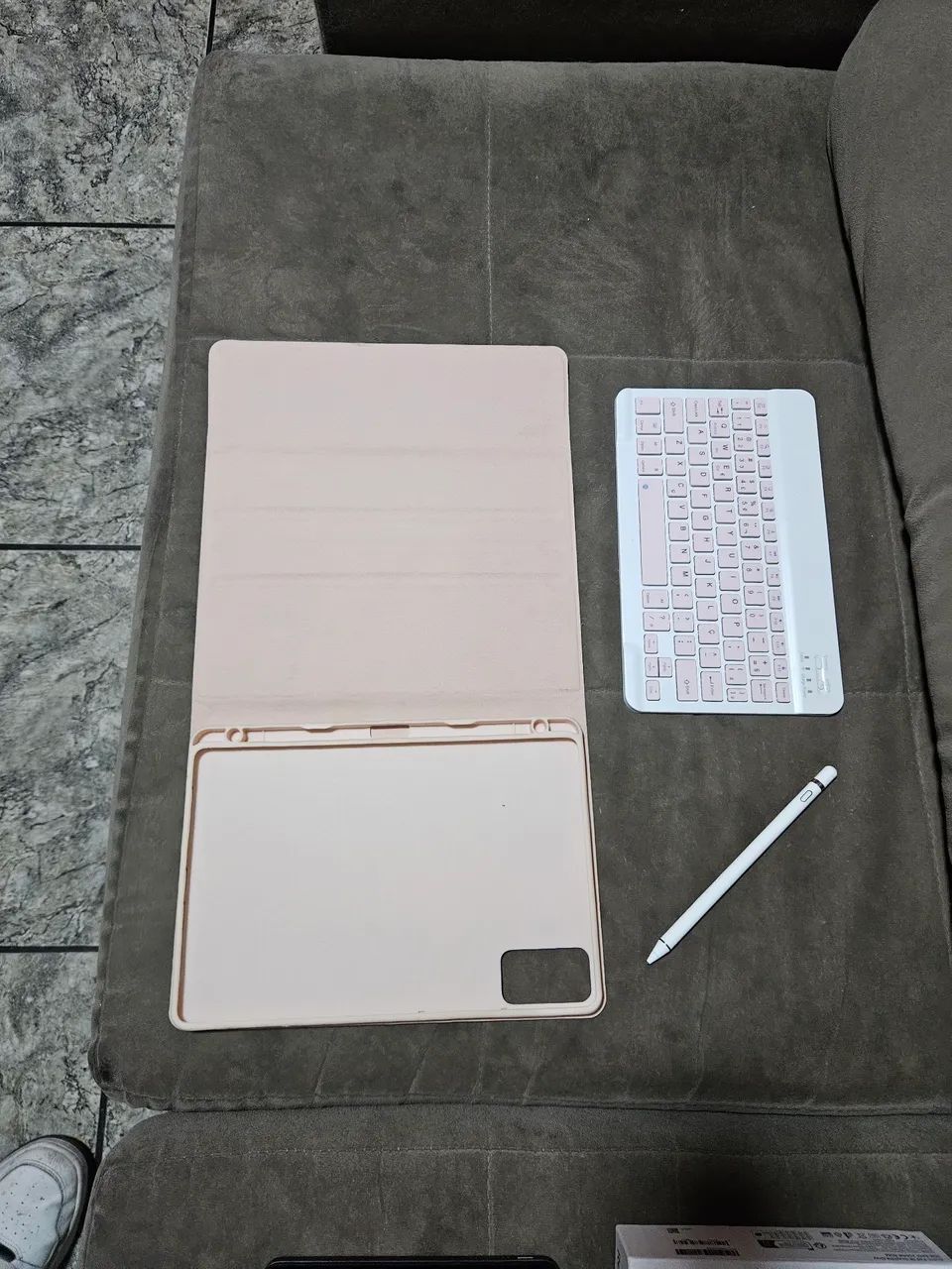 Redmi Pad SE 256gb Excelente  - Foto 3