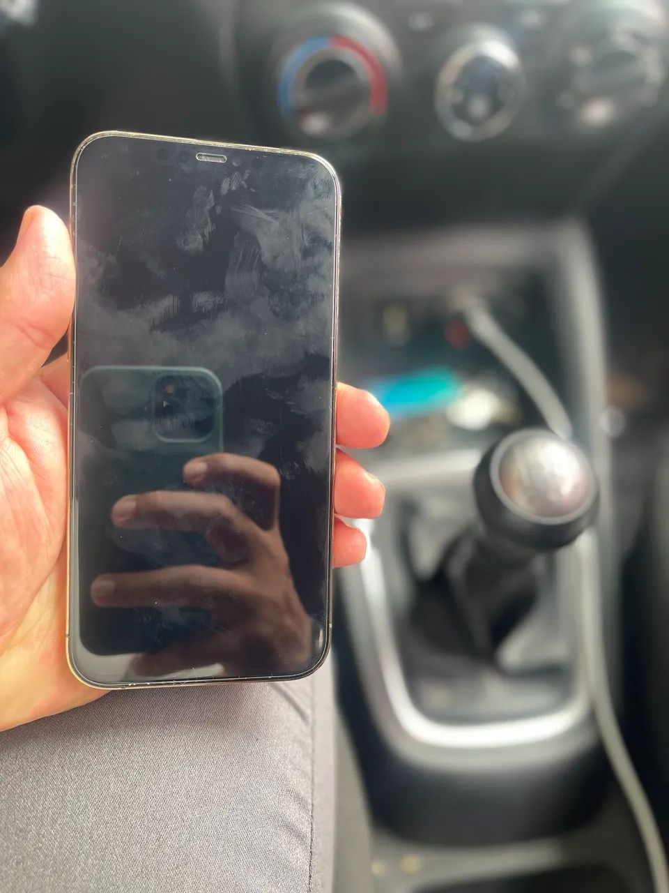 Vendo IPhone 12 Pro Max - 128GB  - Foto 3