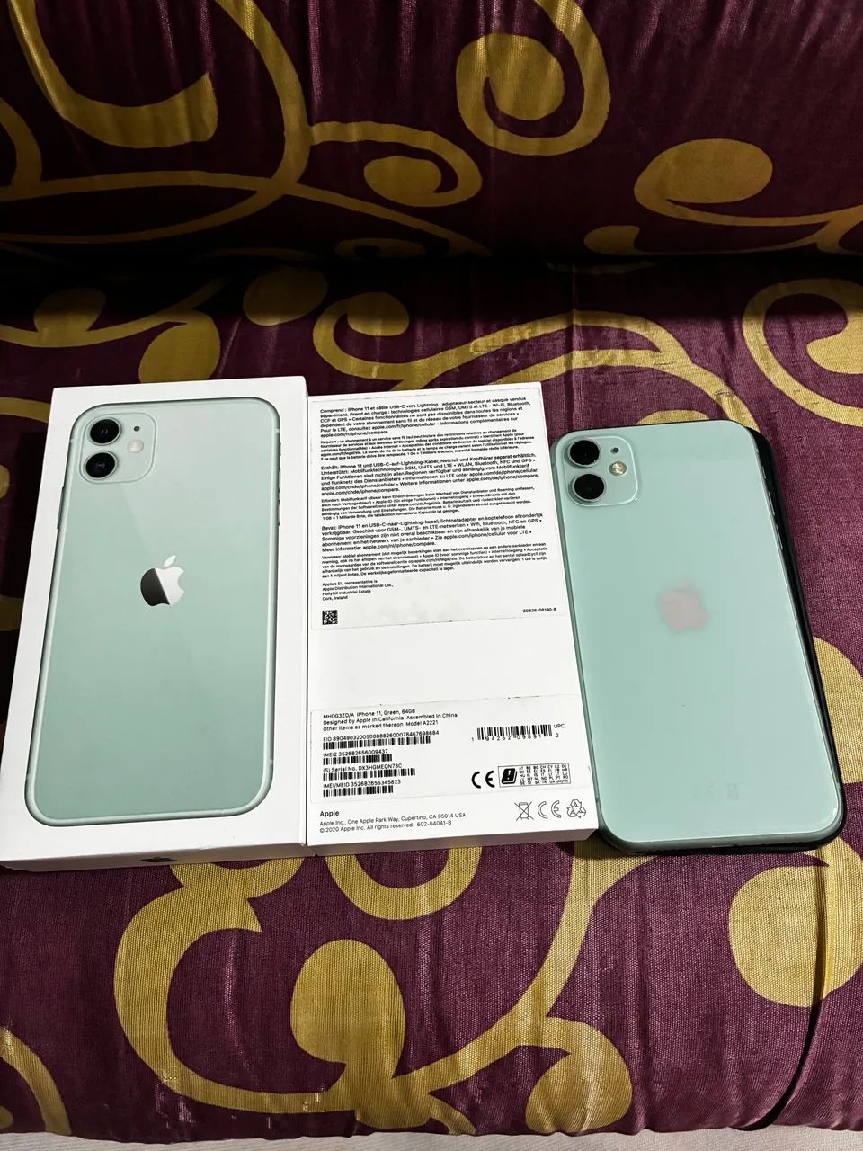 iPhone 11 green 64 GB - Celulares e Smartphones - Jardim Simus