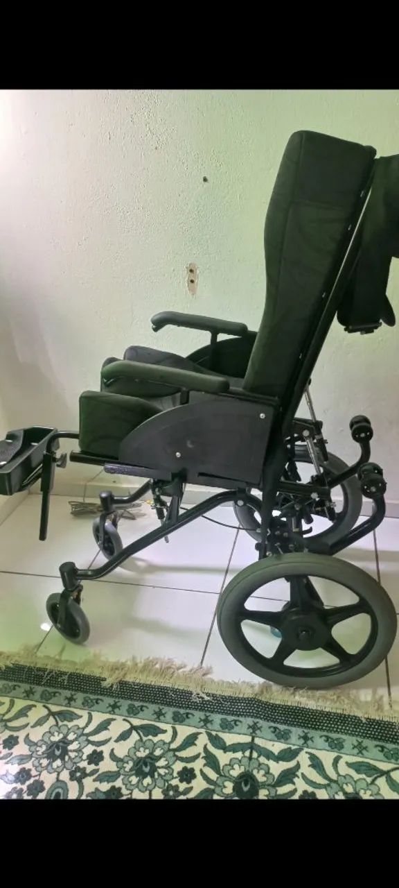 Cadeira de rodas - Foto 2