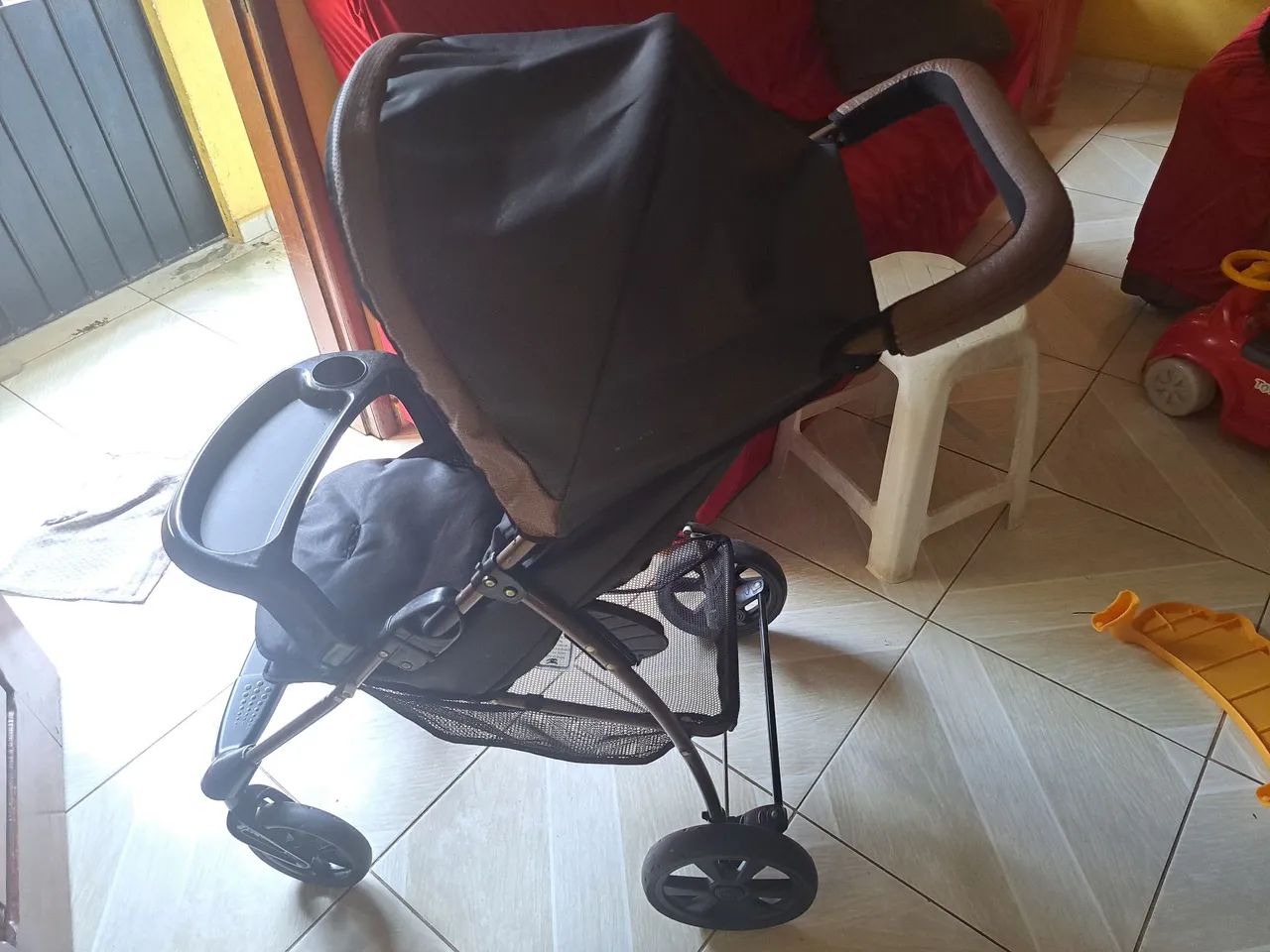 Carrinho de bebe marca galzerano - Foto 4