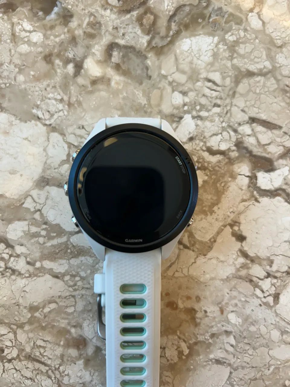 Garmin Forerunner 265S AMOLED + GPS - com caixa e carregador - Foto 4