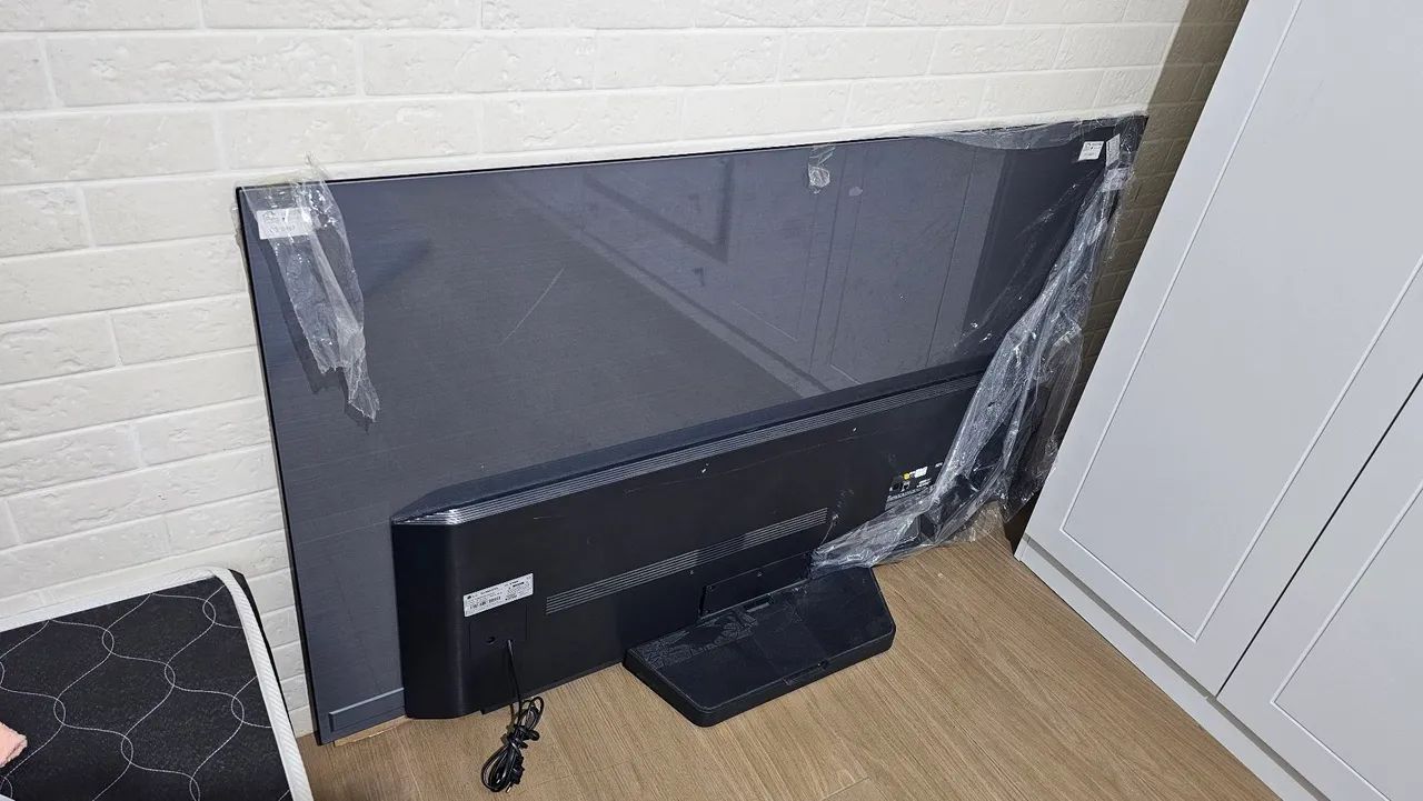 TV LG 65 OLED COM DEFEITO - Foto 4