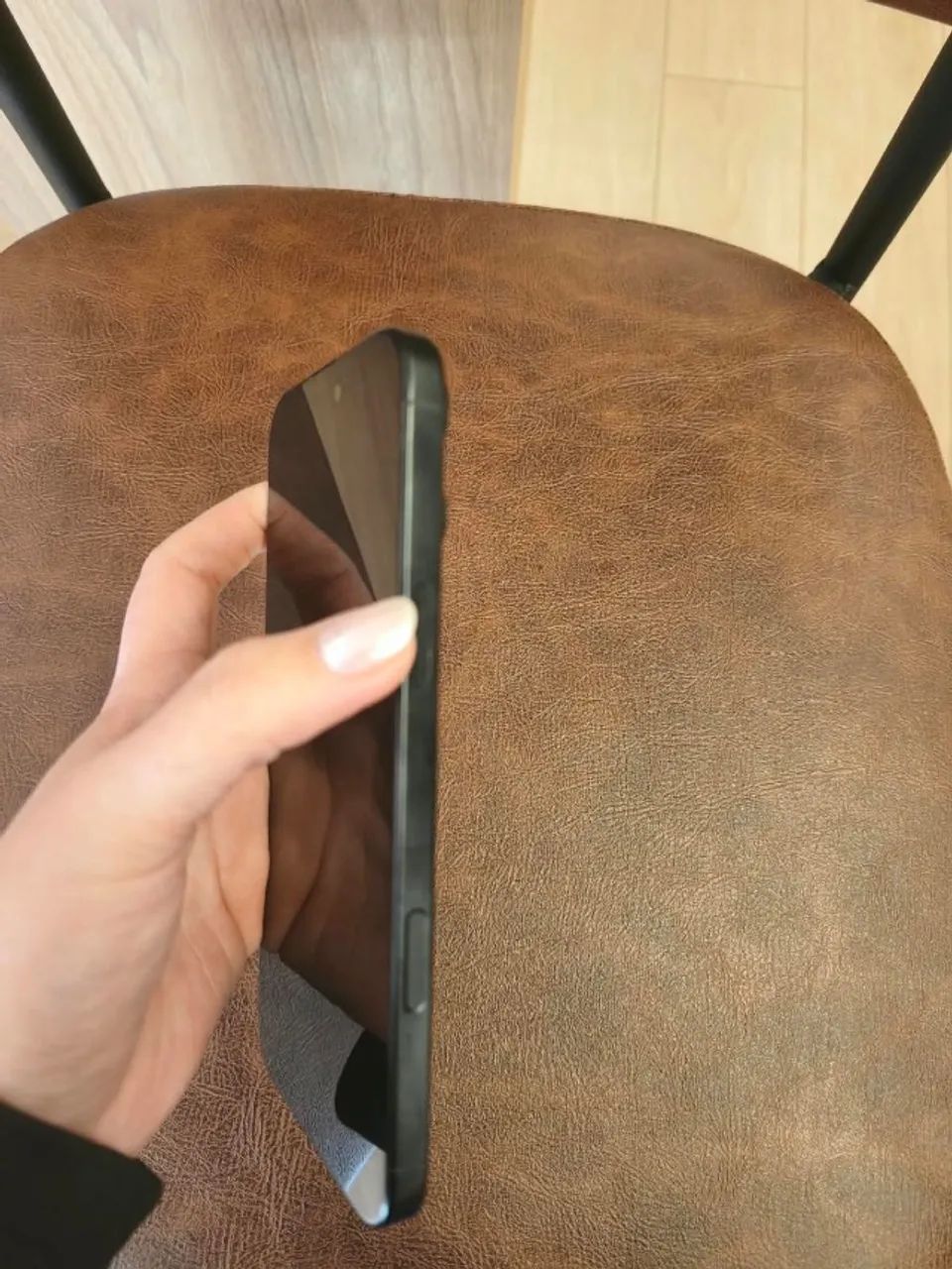 iPhone 16 Pro Max - 100% bateria - impecável  - Foto 5