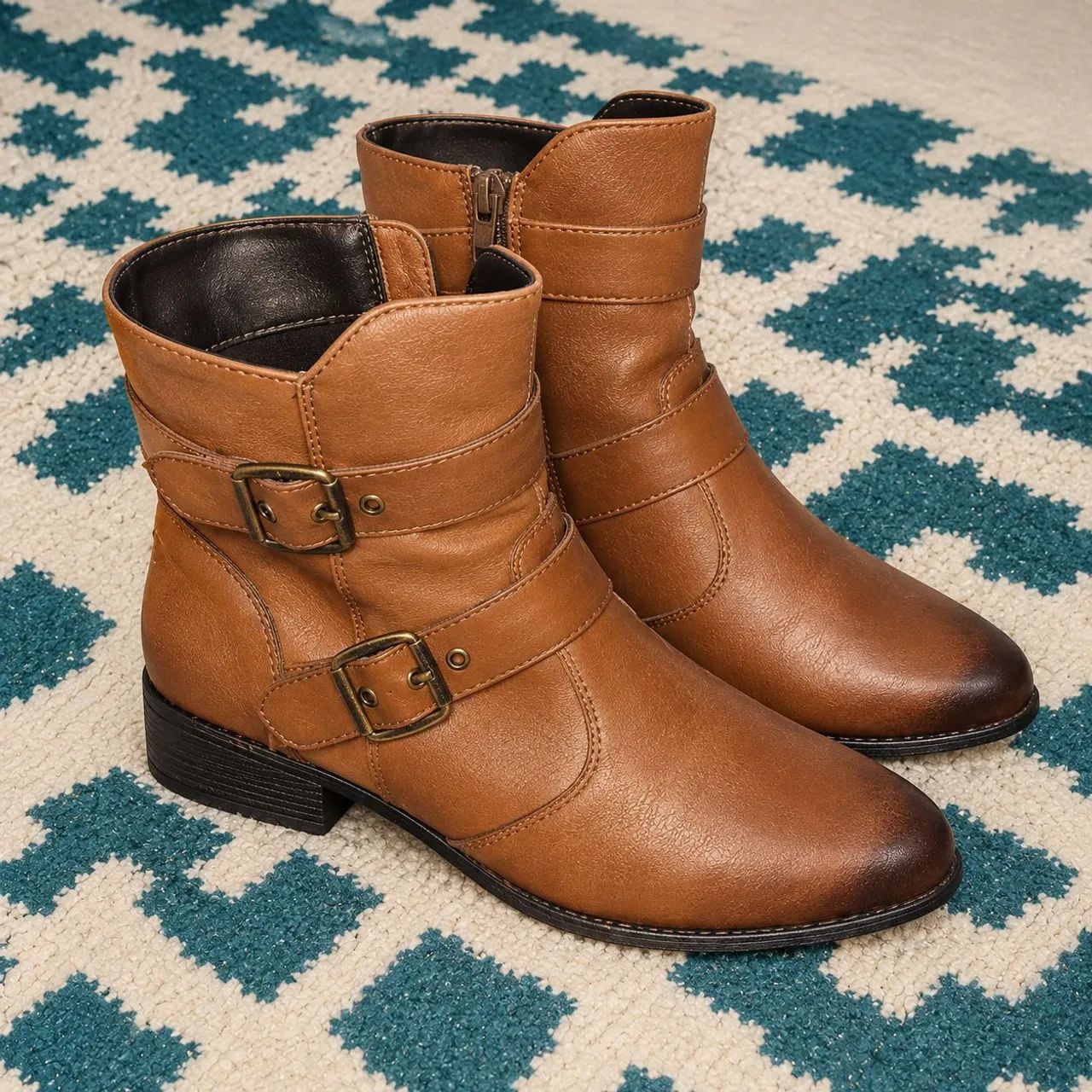 Bela bota de couro - Foto 2