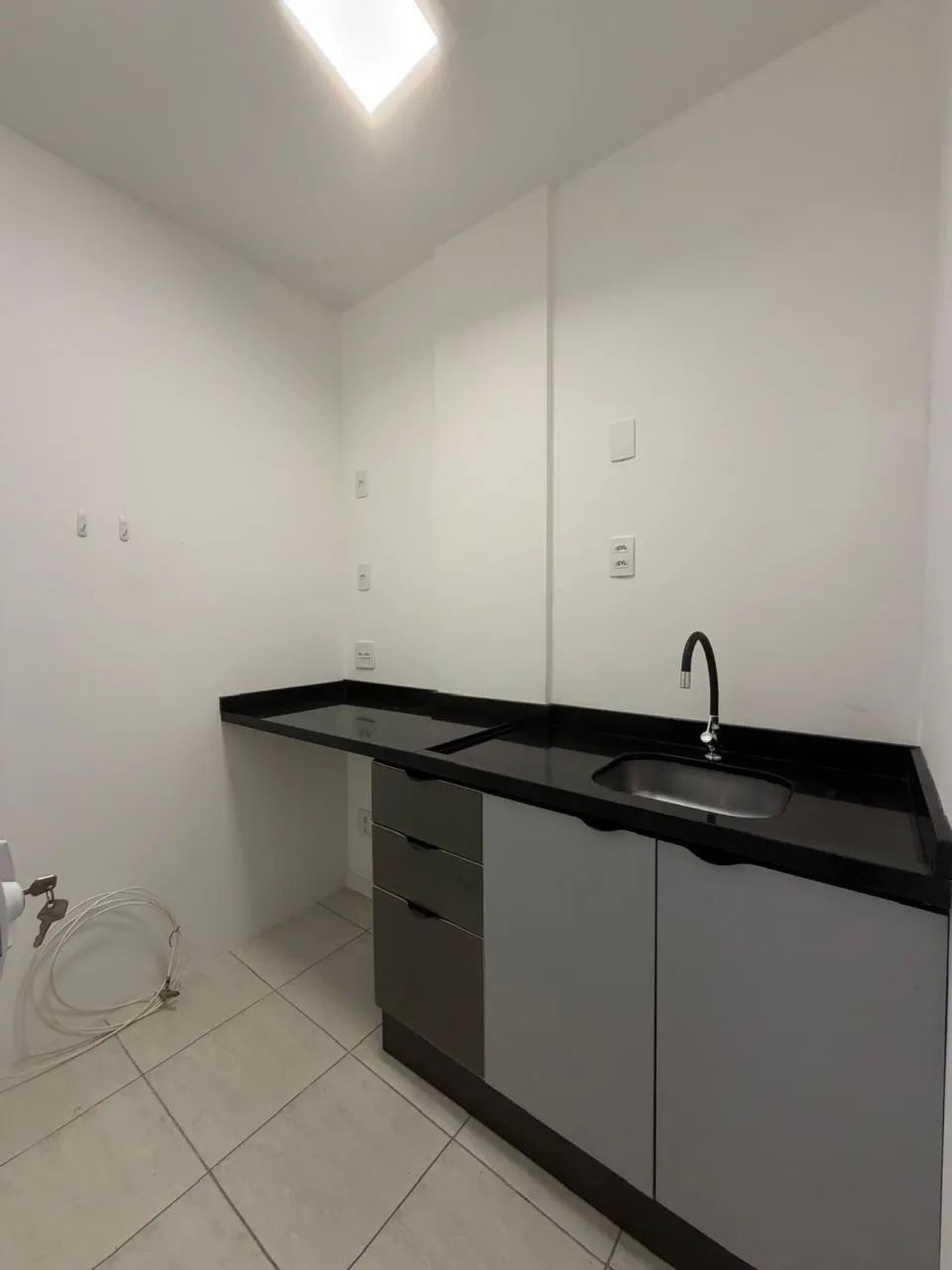 Sala comercial a uma quadra da Beira-mar  - Foto 3