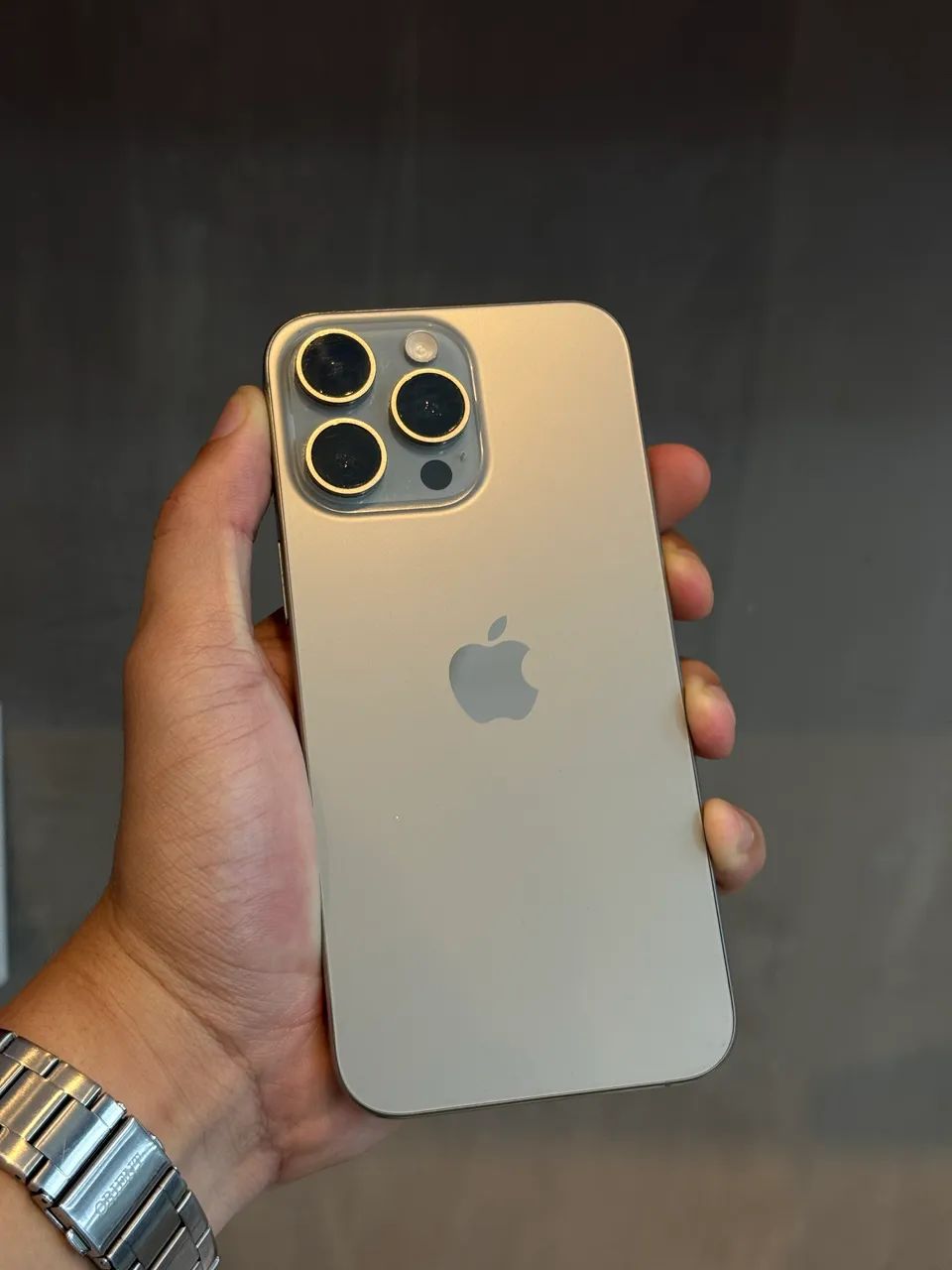 Iphone 15 pro Max 256 semi - Natural - Foto 4