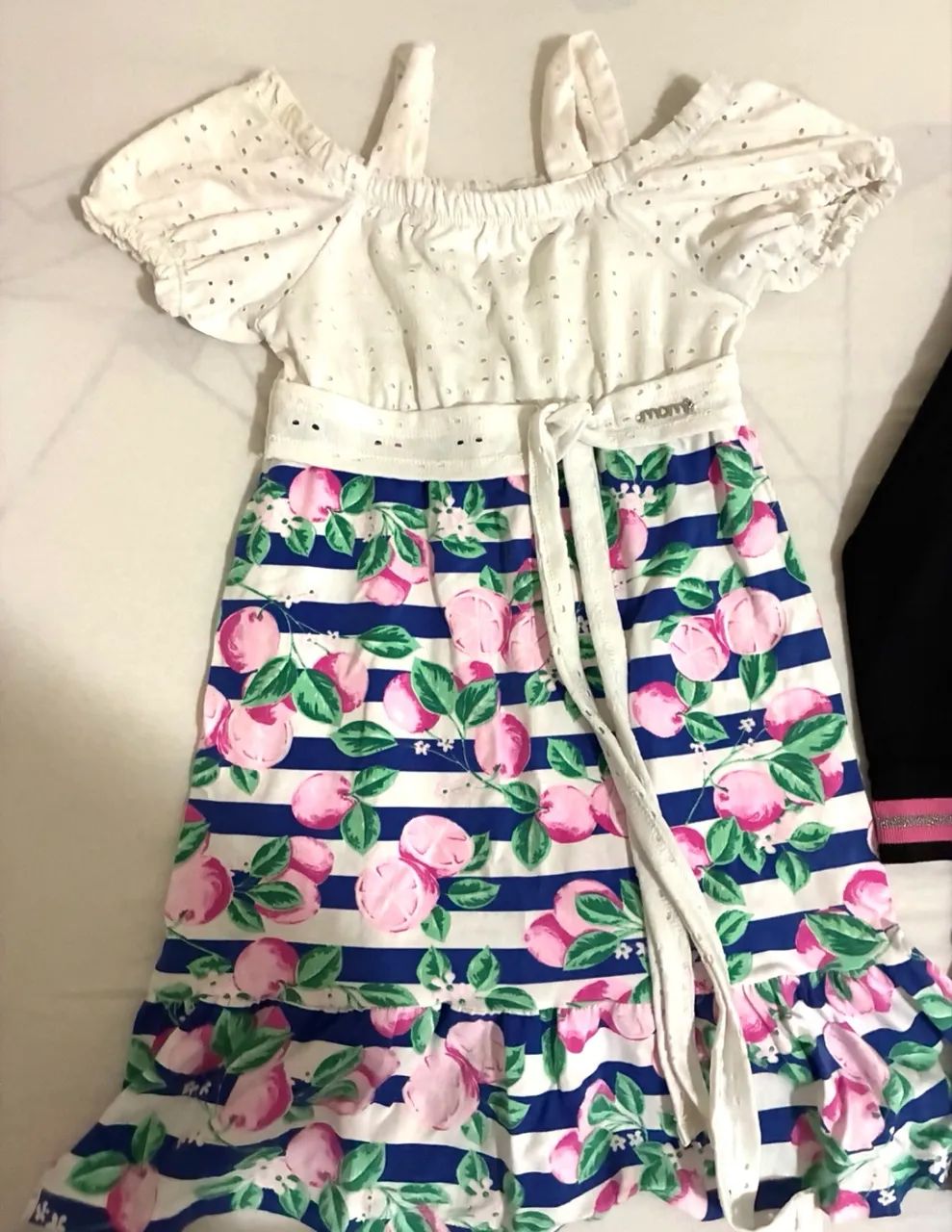 Dois vestidos Momo tamanho 6 - Foto 2