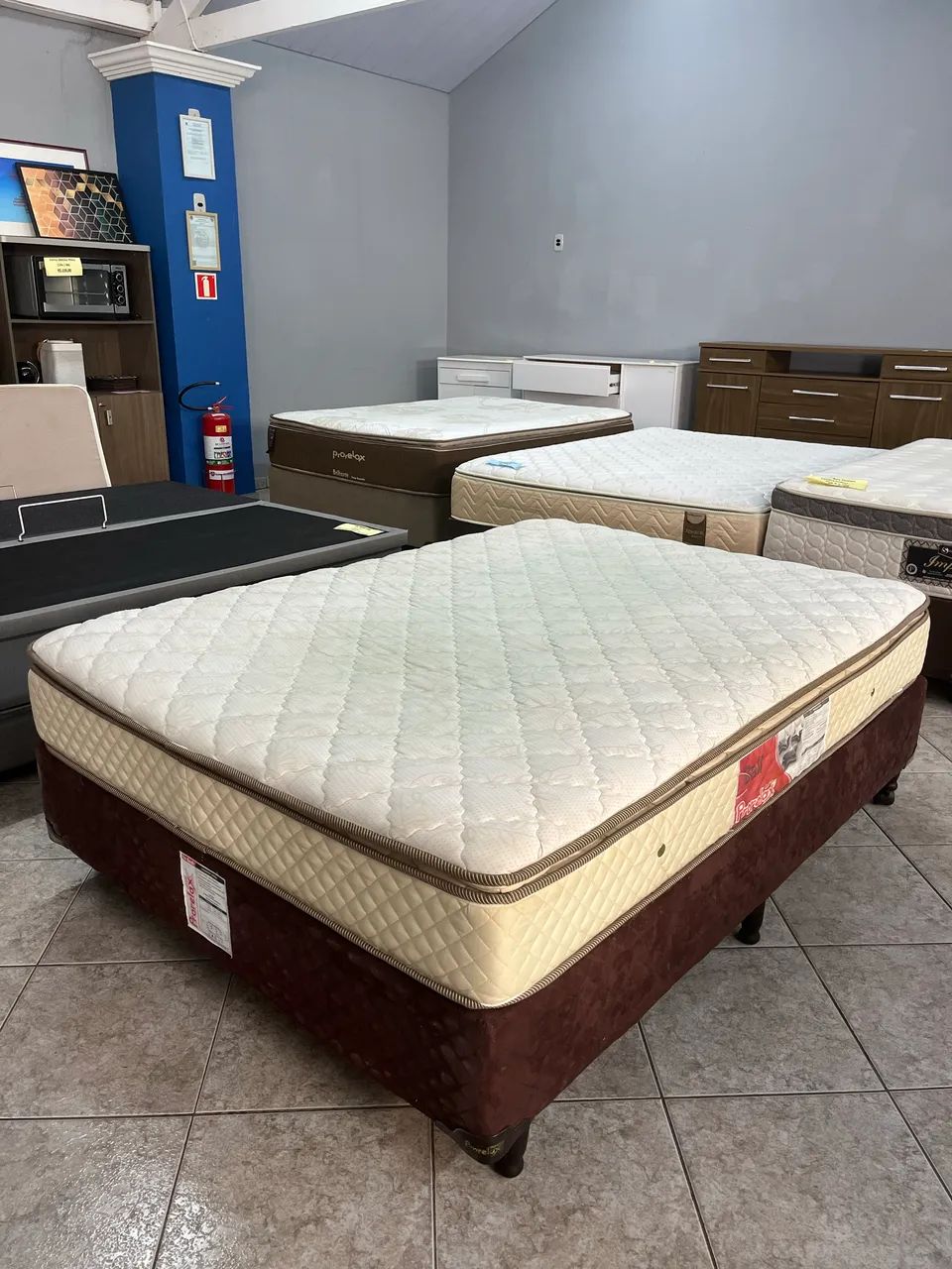 Cama box de casal 