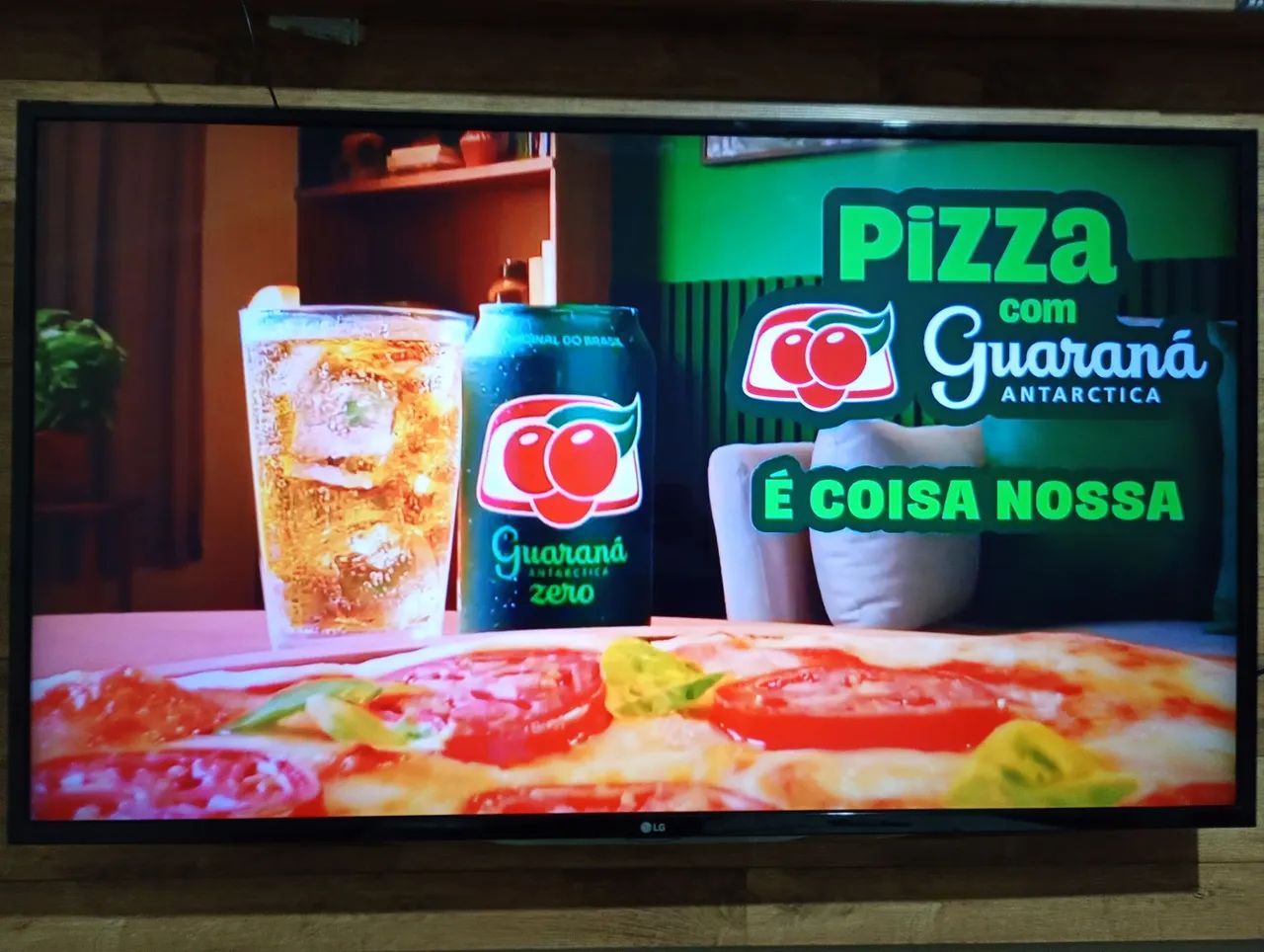 SMART TV LG 50 POLEGADAS PERFEITA USO A REDE DE WI FI A CABO  - Foto 2