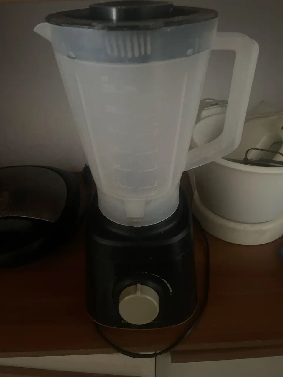 Vendo geladeira, liquidificador  - Foto 2