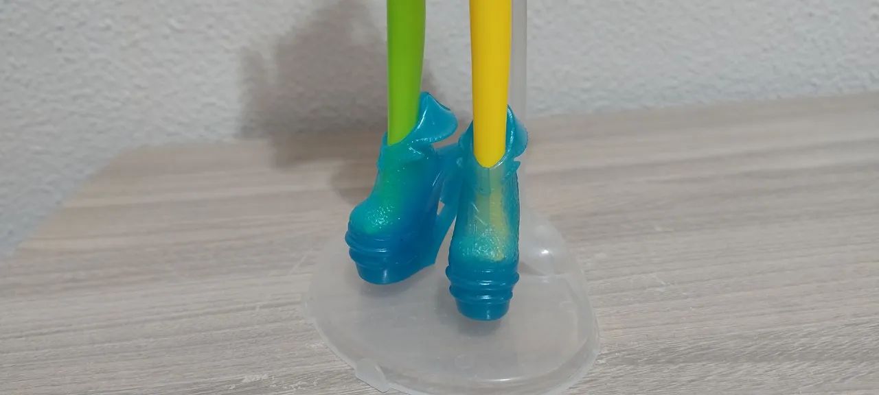 Boneca Equestria Rainbow Dash A8832 - Rainbow Rocks - My Little Pony - Foto 4