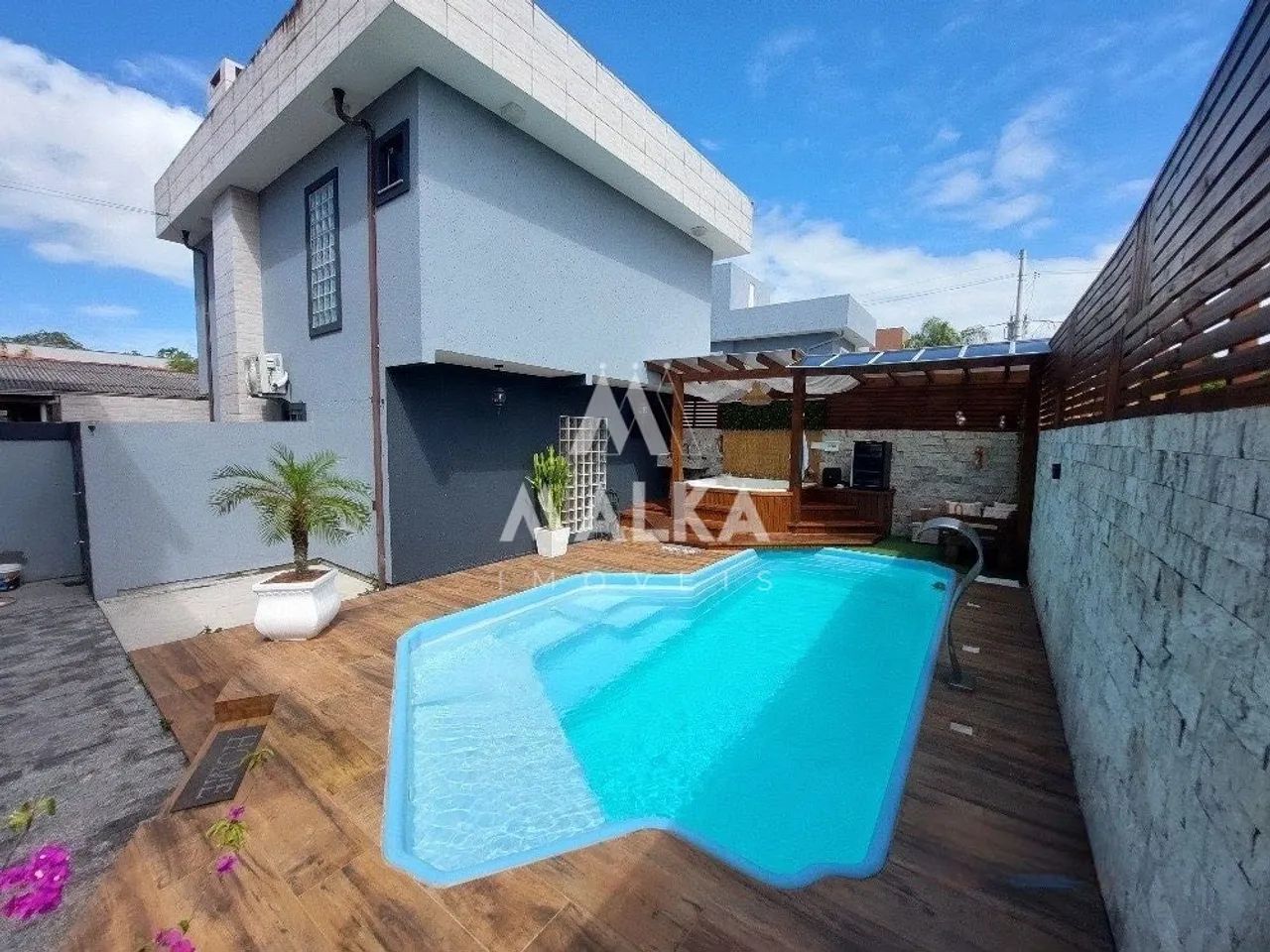 Casa para Locação em Florianópolis / SC no bairro Campeche - Foto 3