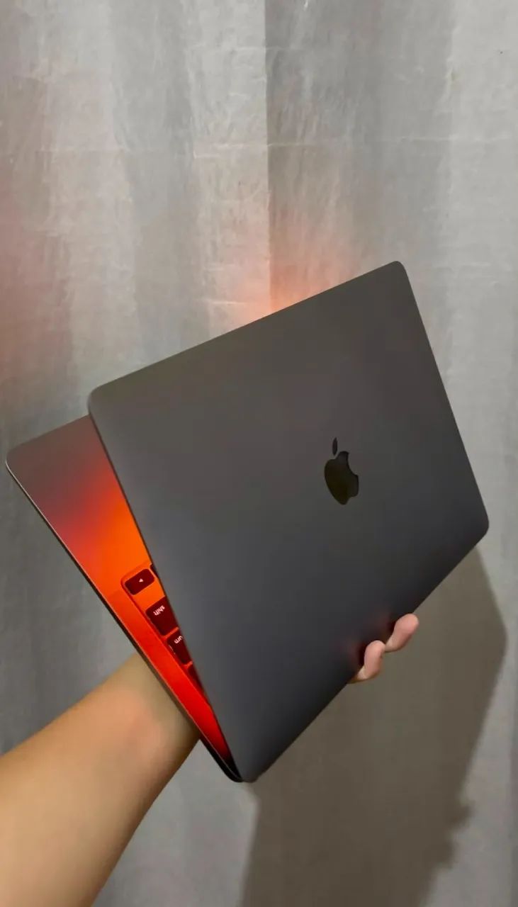Macbook air M1 2020 | RAM 8GB | 256GB SSD | 13,3 POLEGADAS