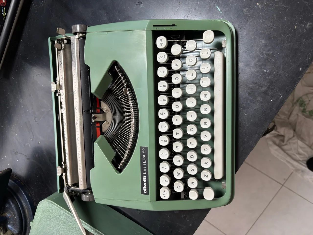 Olivetti LETTERA 82