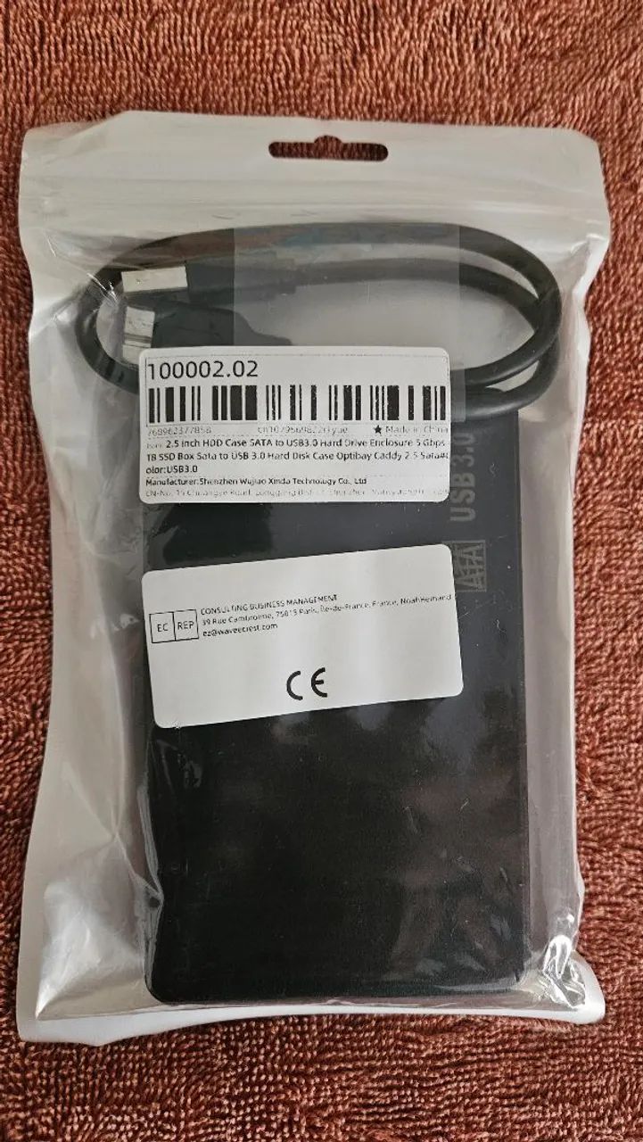 HD externo USB 3.0 de 500GB tipo case.