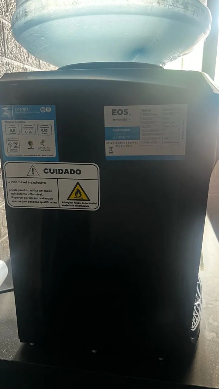 Bebedouro de Mesa Eletrônico EOS Mineralle Preto - Foto 2