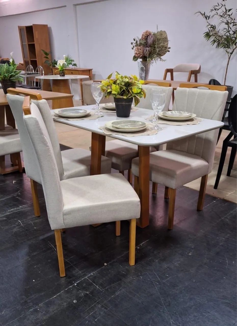 Conjunto mesa de jantar com 4 cadeiras - MEDIDAS 120x80