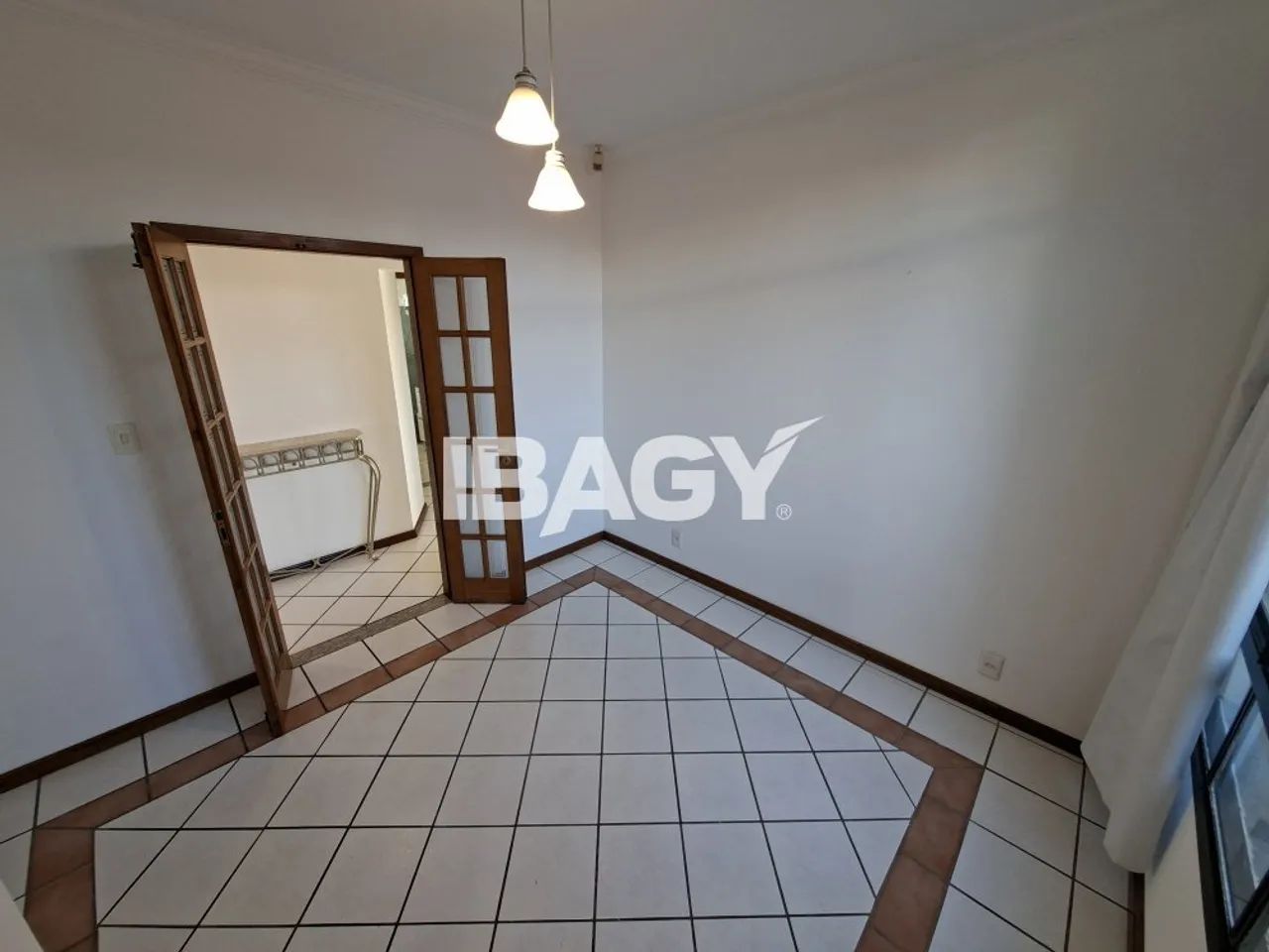 Excelente Casa 3 dormitório(s) em Barreiros - São José - Foto 3