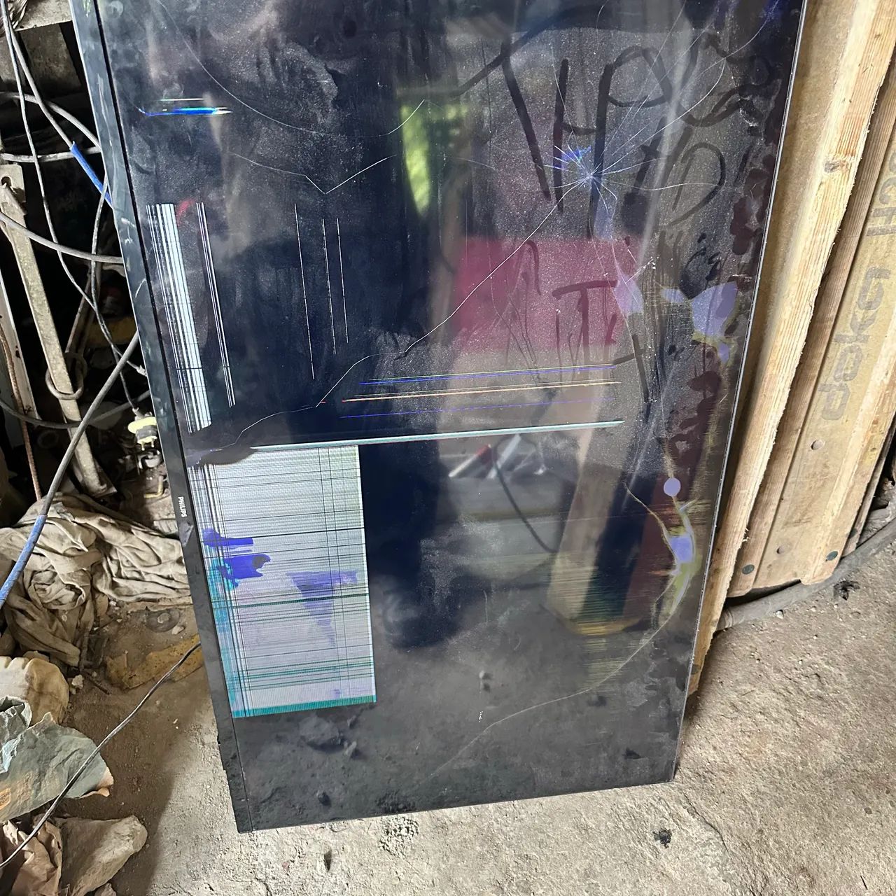 Tv Philips modelo 50PUG7625/78 tela quebrada para peças na tenho controle  - Foto 4