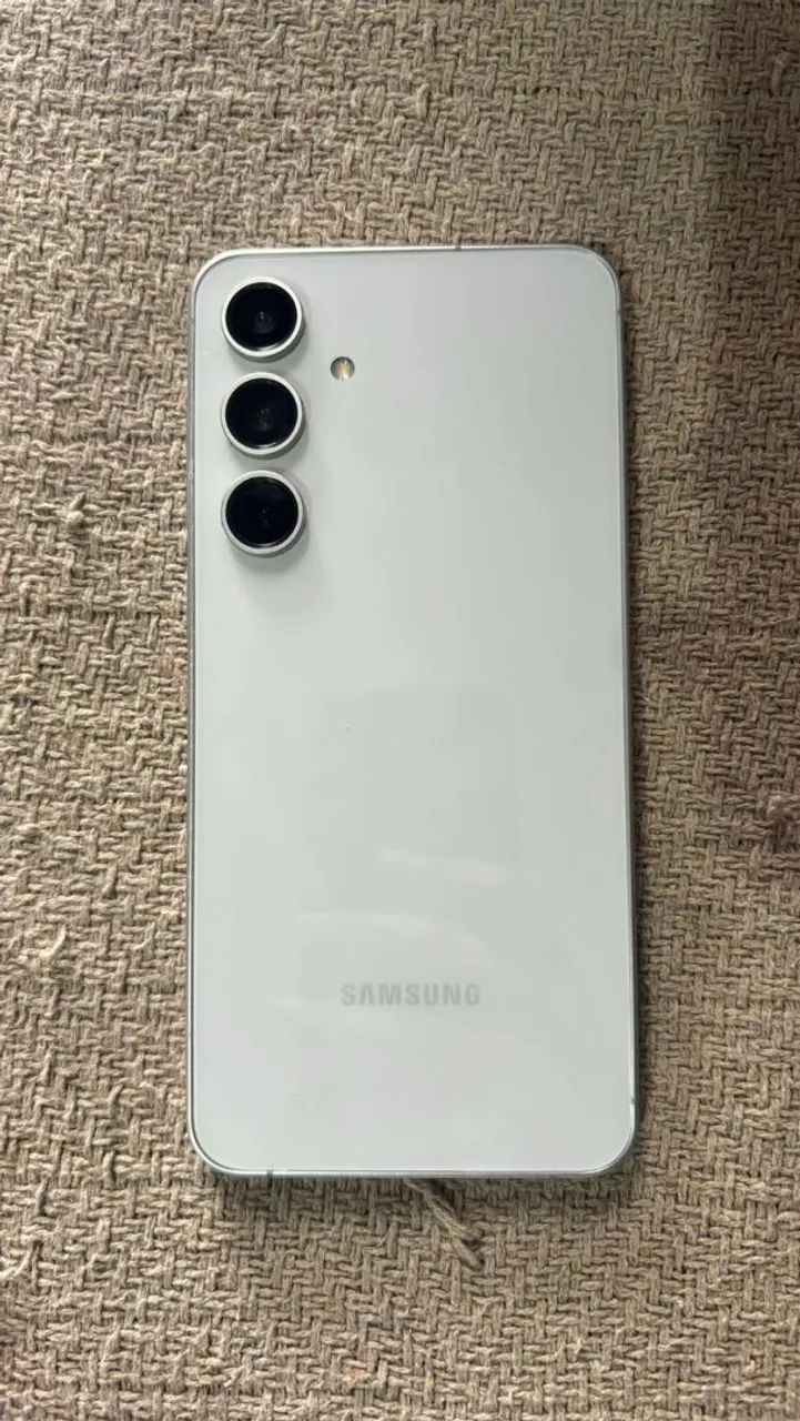SAMSUNG S24 FE 8GB 128GB - Celulares e Smartphones - Vila