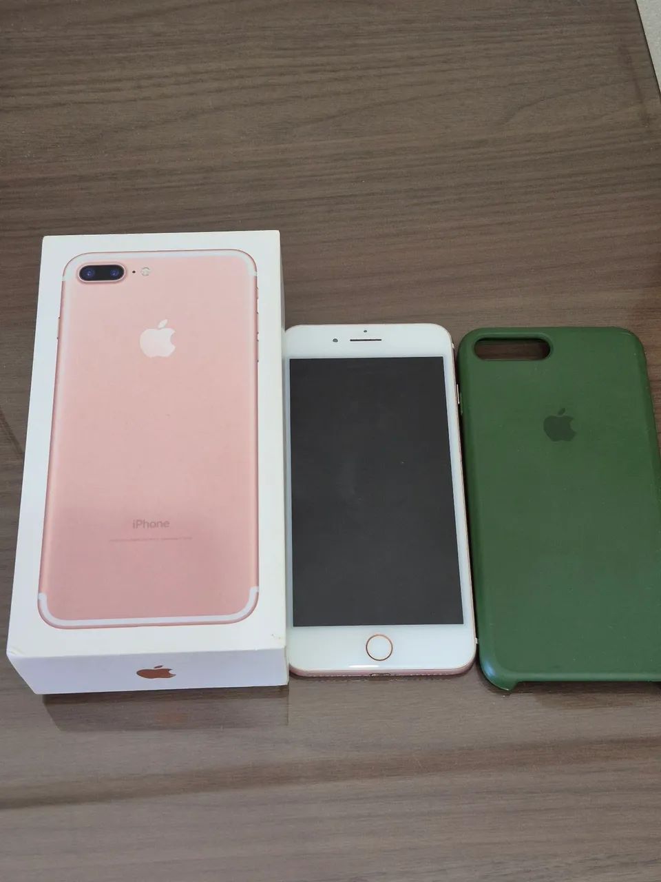 iPhone 7 Plus 32GB Rosa | Bateria 75% | Completo com Caixa e Acessórios - R$650