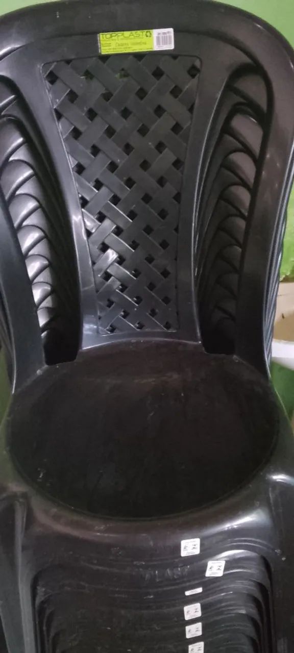 Conjunto de mesas e cadeiras de plástico  - Foto 5