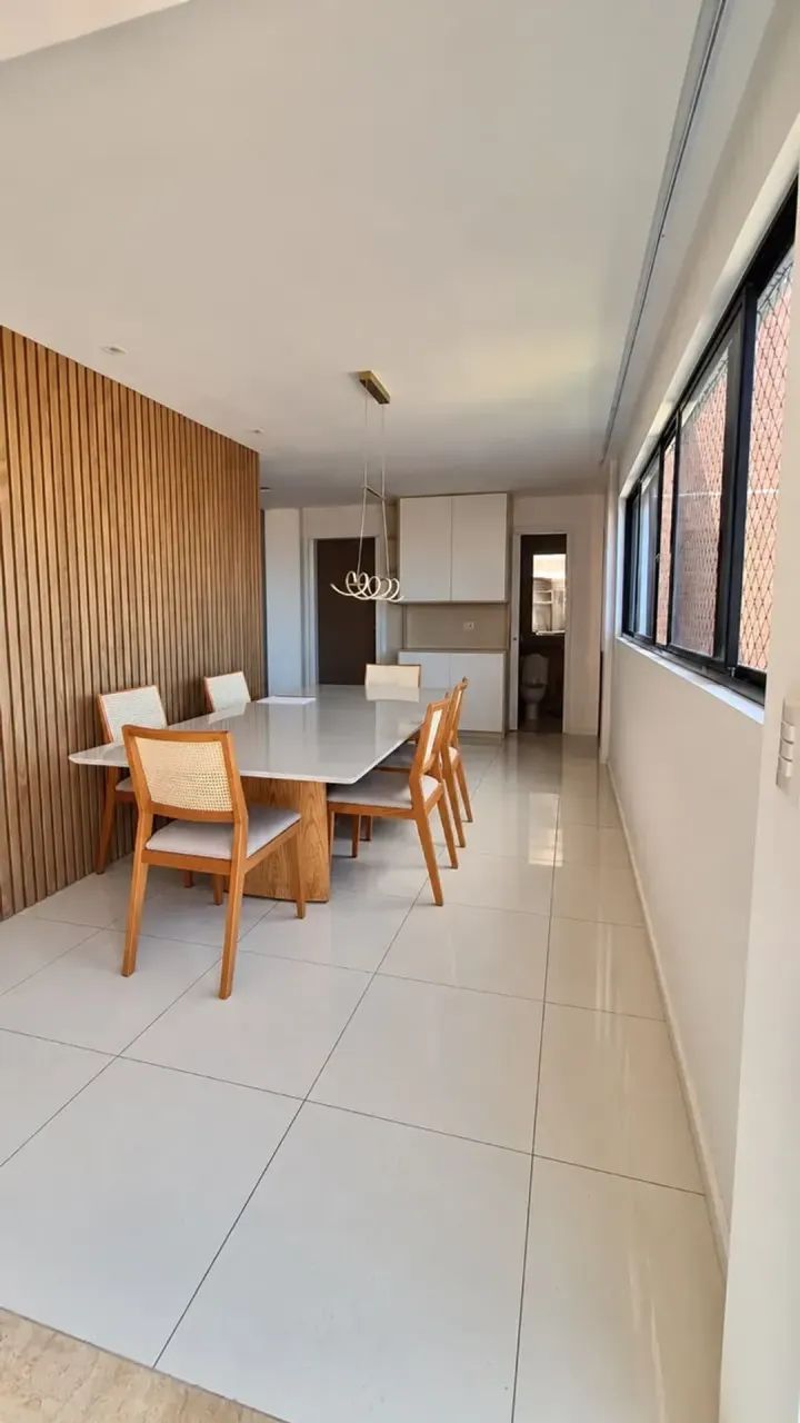 Cobertura Garden à venda no Edifício Vinícius Cansanção, com 180 m² - Foto 2